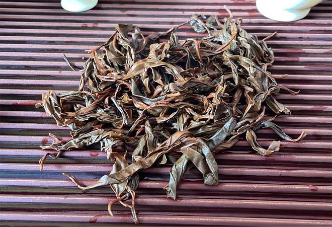 买茶时找茶农依旧找茶商？你会怎样选？高德娱乐(图1)